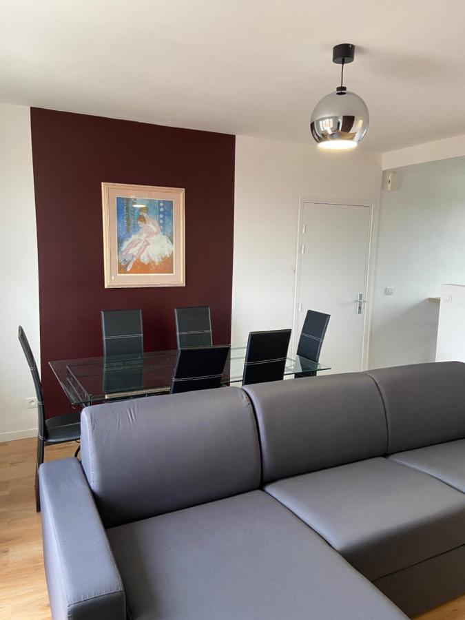 Apartamento Au Bonheur Des Damiettes Montluçon Exterior foto
