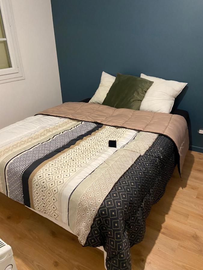 Apartamento Au Bonheur Des Damiettes Montluçon Exterior foto